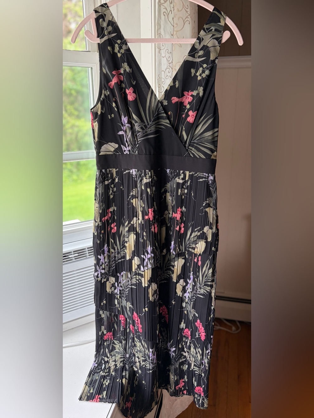 Ted Baker London Malinae “Highland”Pleated Midi Dress Sz M Wedding Guest Party